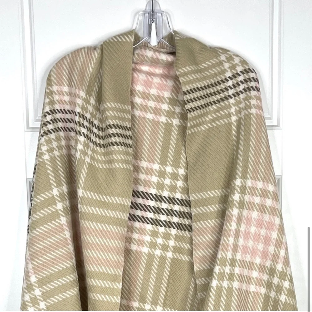 NORDSTROM 100% Cashmere NEW Plaid Wrap Oversized Scarf In Tan Combo NEW